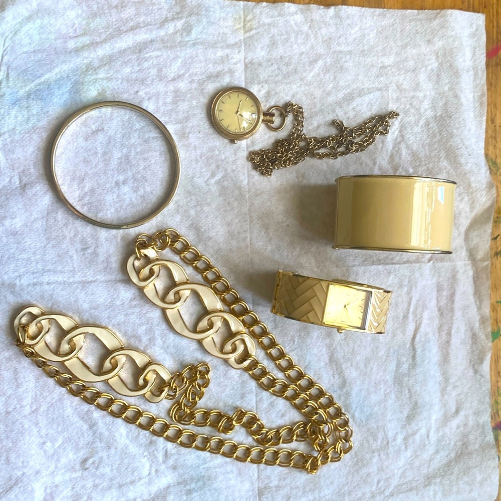 Ivory enamel and gold tone jewelry lot
